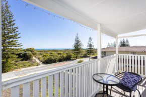 Singleton Beach Holiday Apartment 3 Bedroom - EXECUTIVE ESCAPES